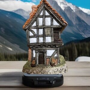 David‎ Winter Cottages Spinners Cottage 1984 Original Box